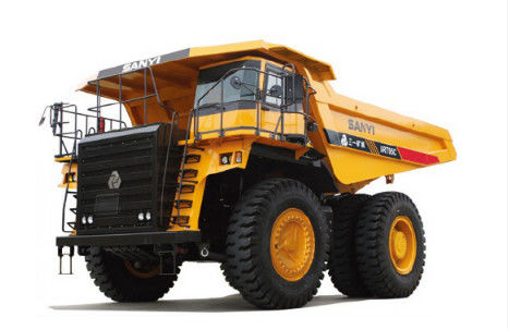 SRT95C de Capaciteit van de de Vrachtwagen783kw Lading van de mijnbouwstortplaats 95t voor materieel vervoer